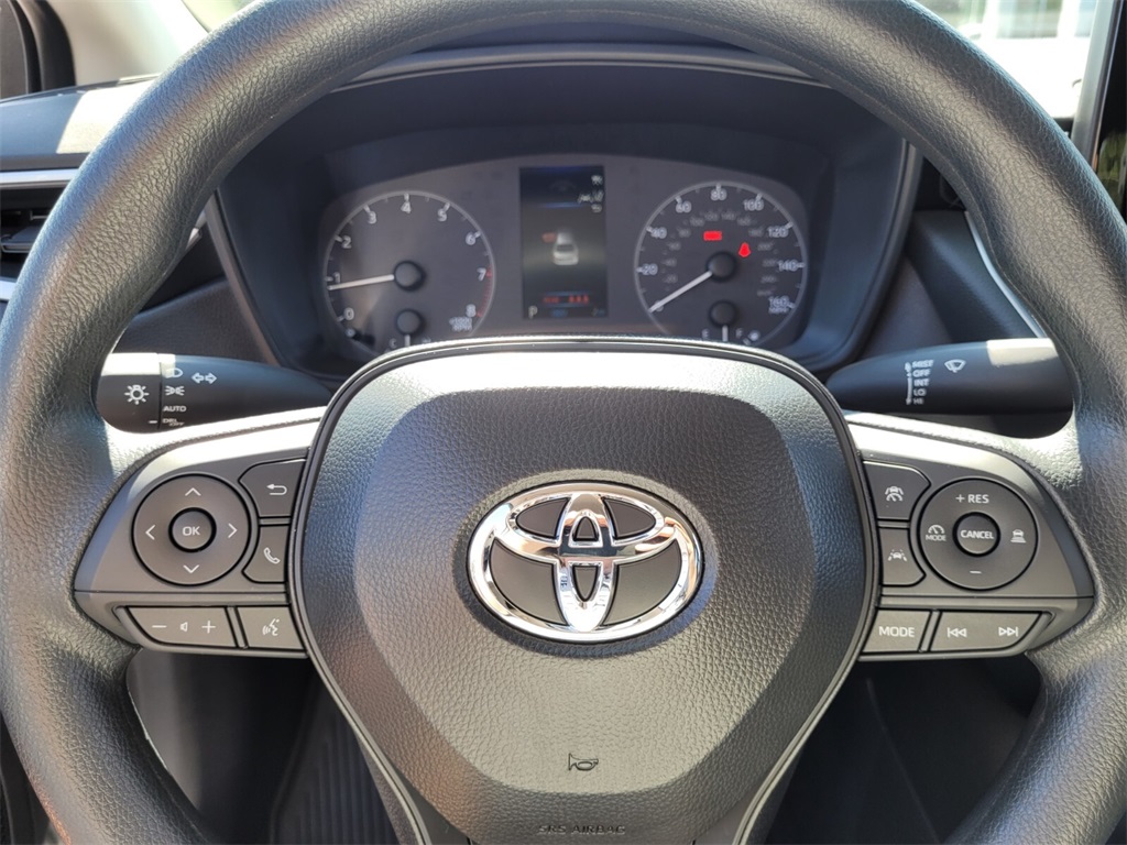 2025 Toyota Corolla LE photo 21