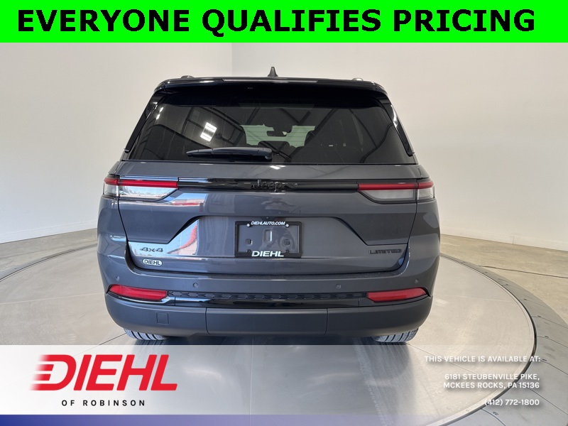 2025 Jeep Grand Cherokee Limited photo 3