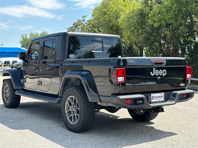 2022 Jeep Gladiator Overland photo 5