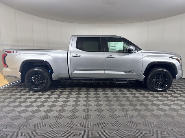 2025 Toyota Tundra Platinum CrewMax photo 2