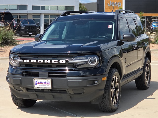 2023 Ford Bronco Sport Outer Banks photo 3