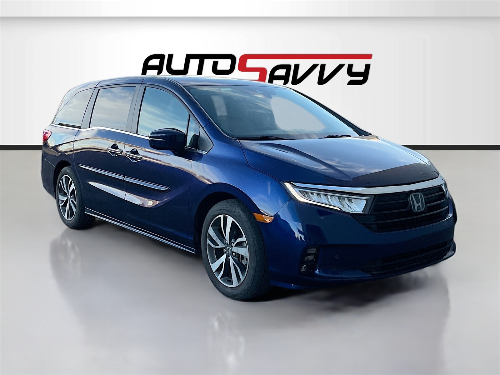 2023 Honda Odyssey Touring's photo