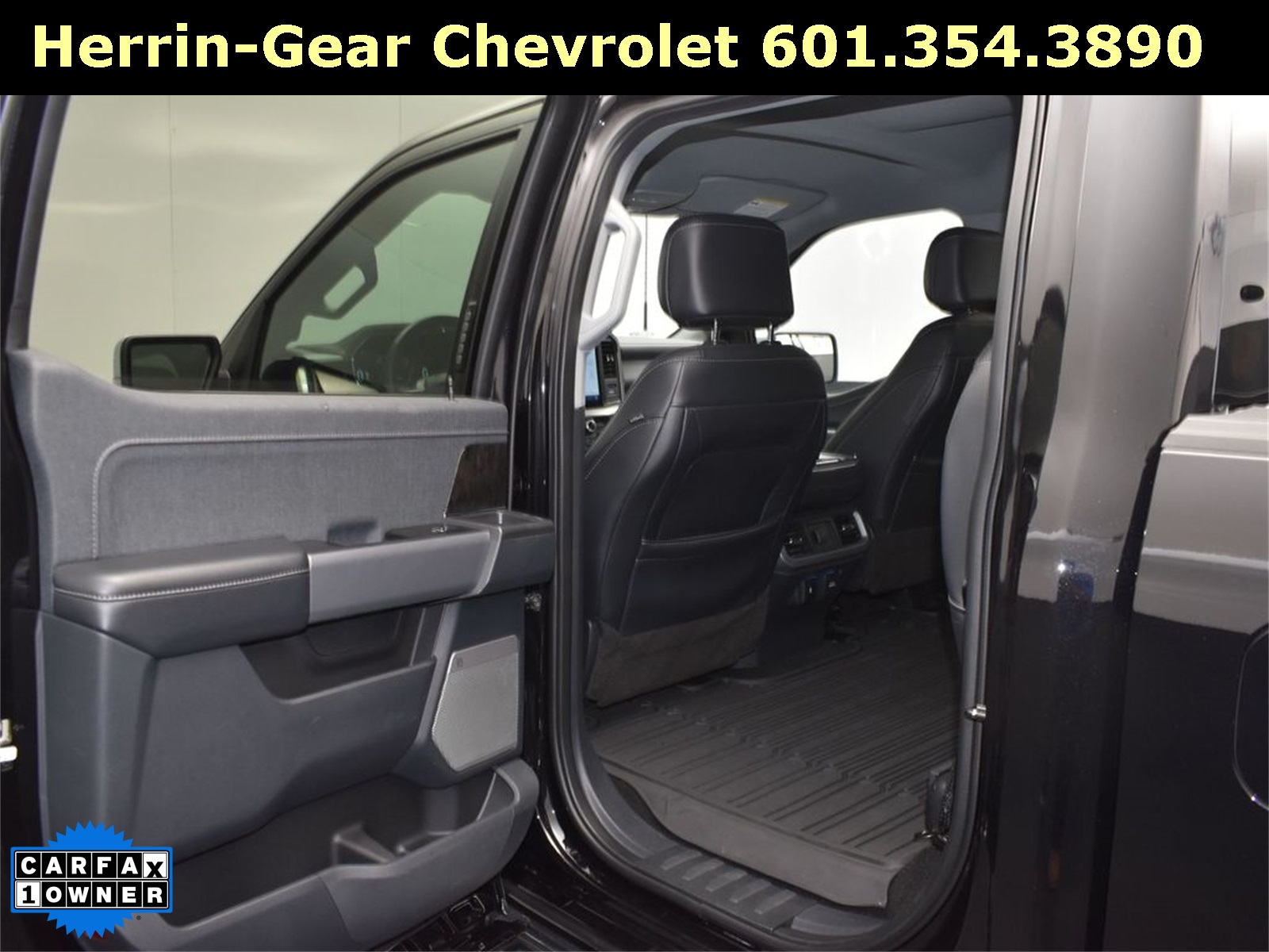 2022 Agate Black Metallic Ford F-150 Lariat 4X4 Truck