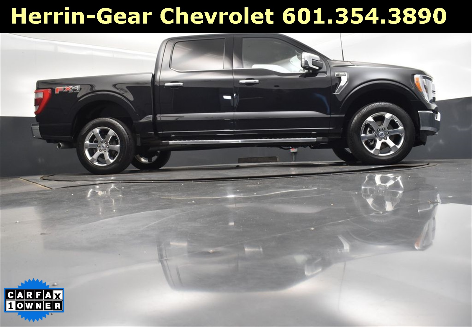 2022 Agate Black Metallic Ford F-150 Lariat 4X4 Truck