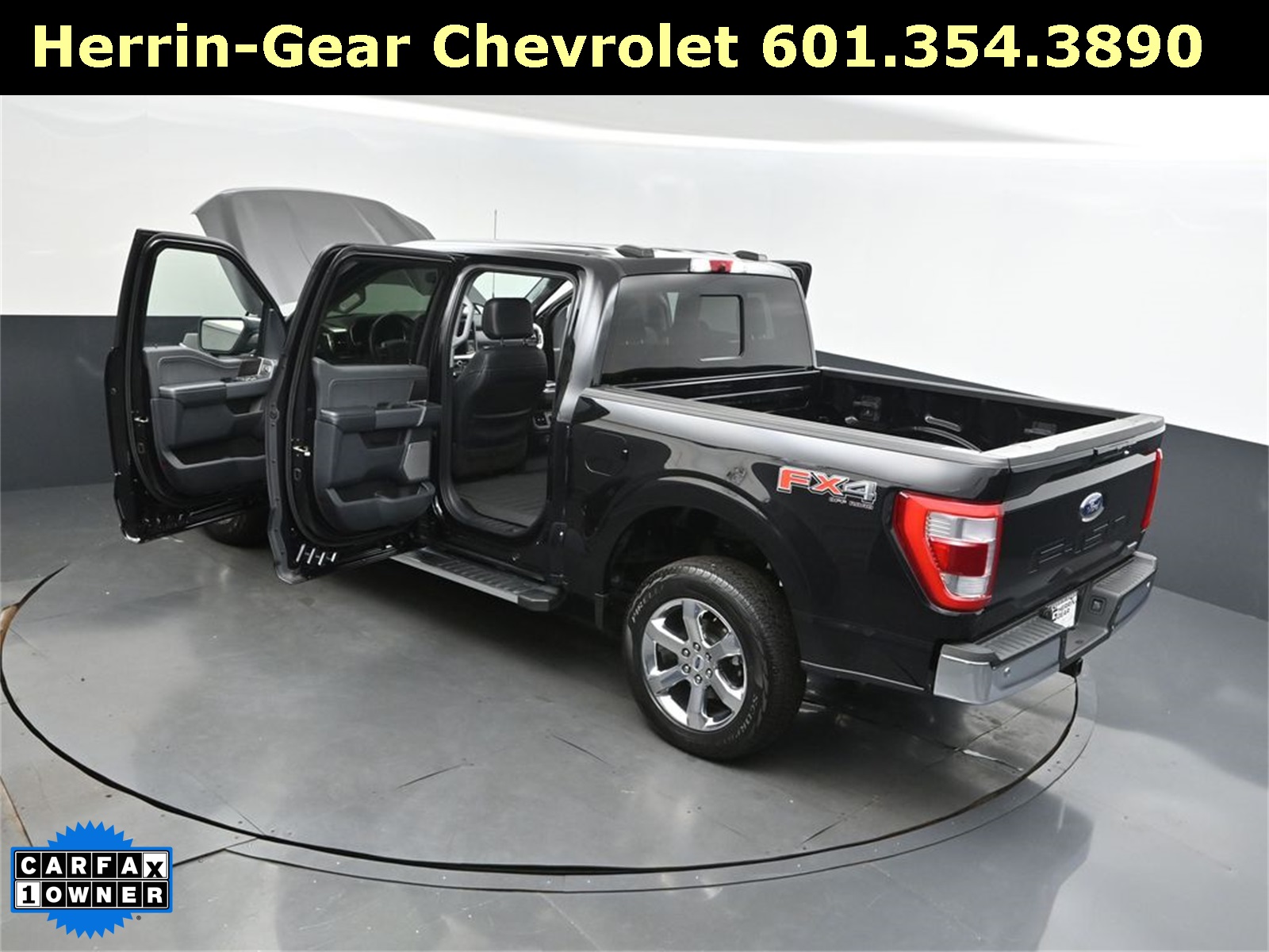 2022 Agate Black Metallic Ford F-150 Lariat 4X4 Truck