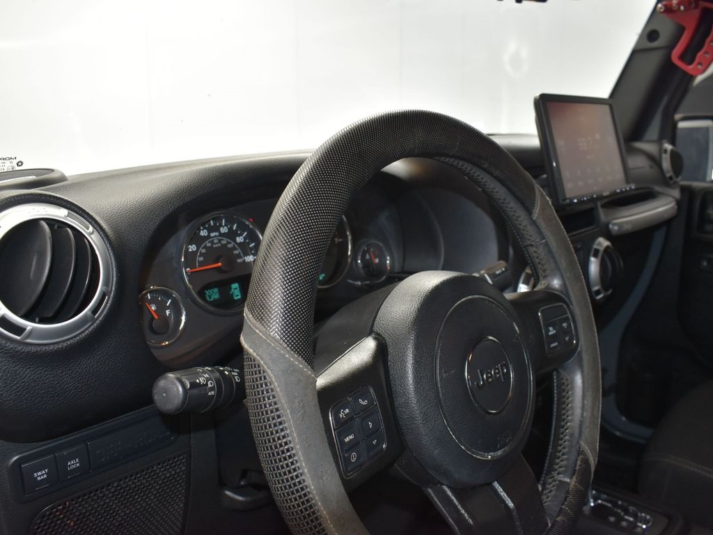 2015 Anvil Clear Coat Jeep Wrangler Unlimited Unlimited Rubicon 4X4 SUV