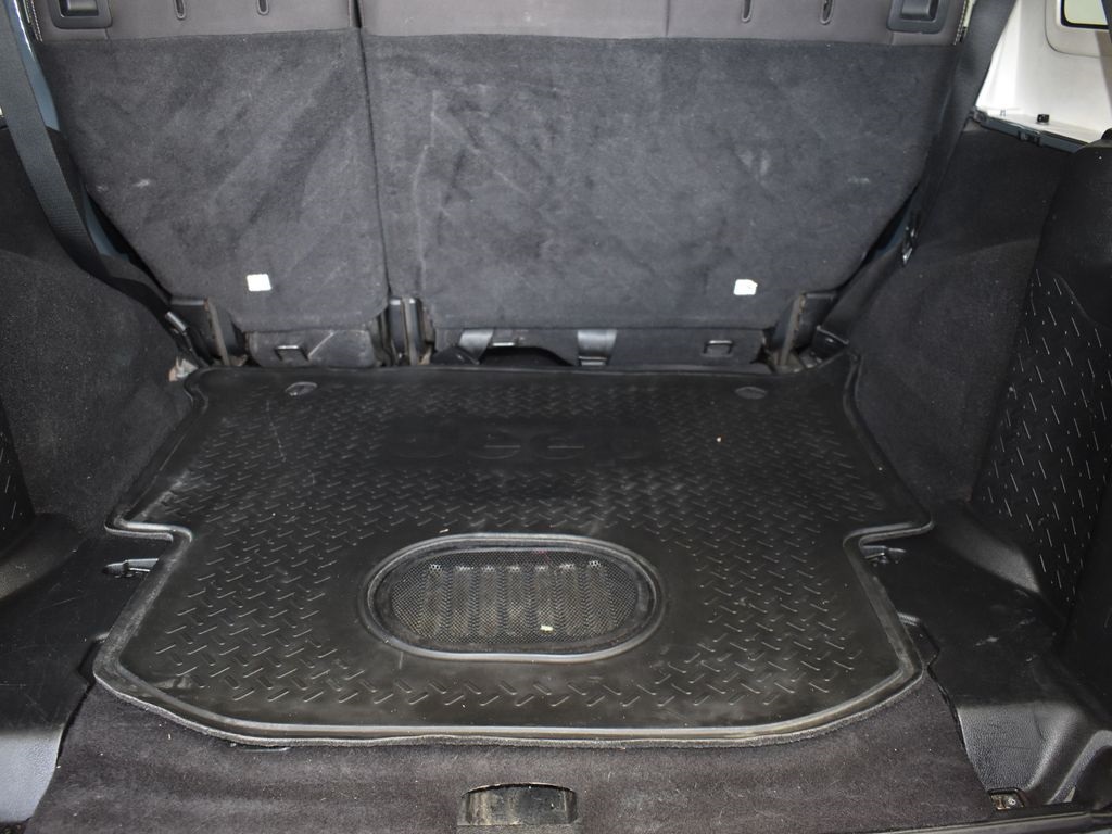 2015 Anvil Clear Coat Jeep Wrangler Unlimited Unlimited Rubicon 4X4 SUV