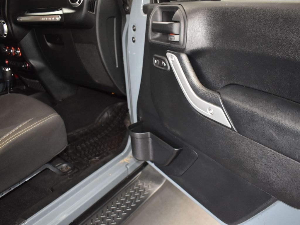 2015 Anvil Clear Coat Jeep Wrangler Unlimited Unlimited Rubicon 4X4 SUV