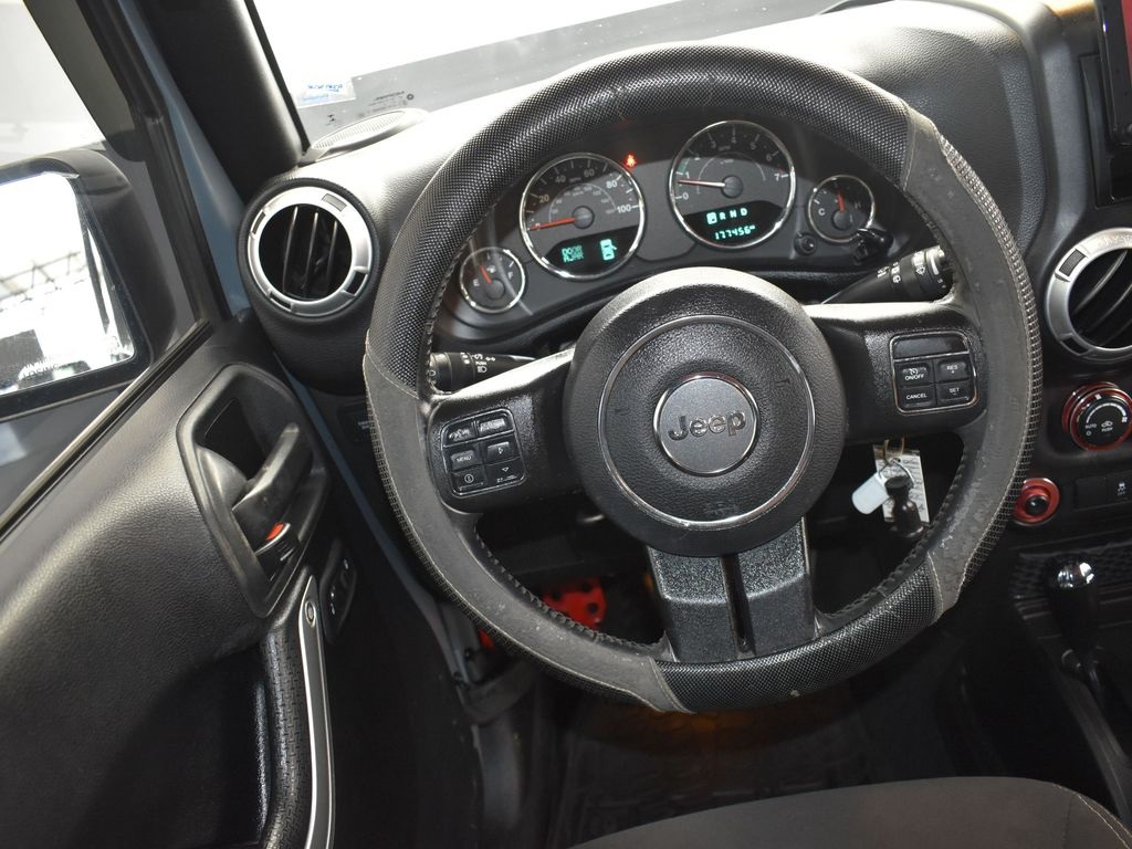 2015 Anvil Clear Coat Jeep Wrangler Unlimited Unlimited Rubicon 4X4 SUV