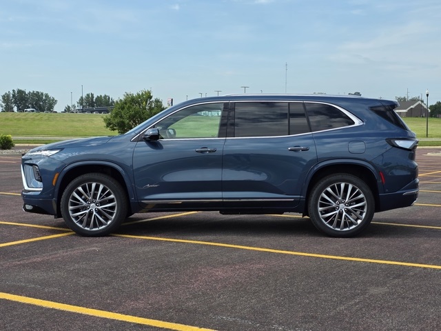 2025 Buick Enclave Avenir