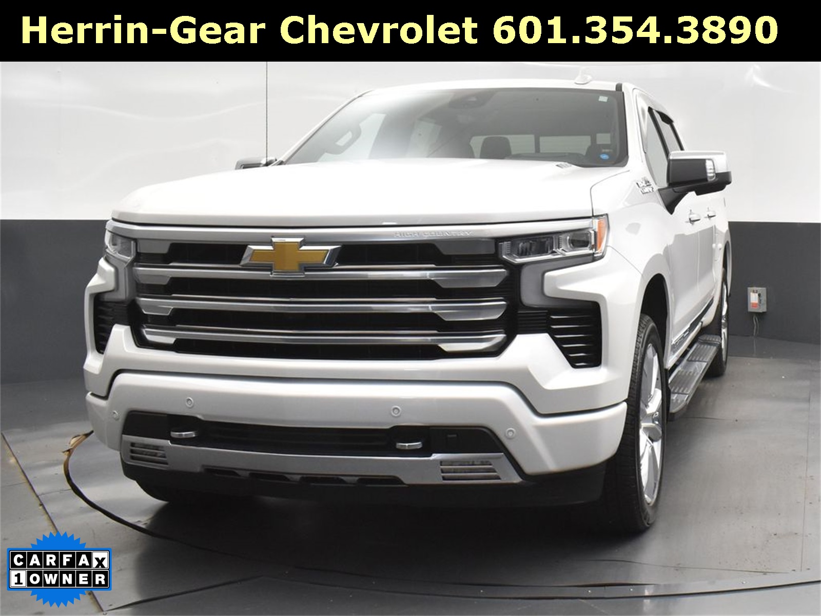 2024 Iridescent Pearl Tricoat Chevrolet Silverado 1500 High Country 4X4 Truck