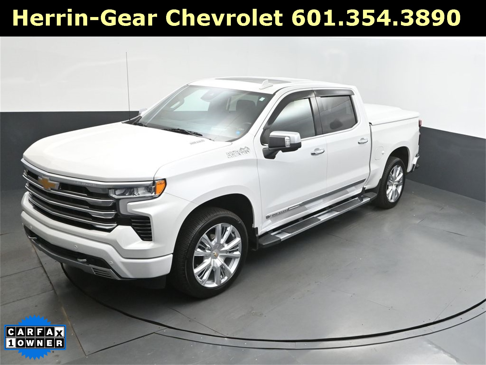 2024 Iridescent Pearl Tricoat Chevrolet Silverado 1500 High Country 4X4 Truck