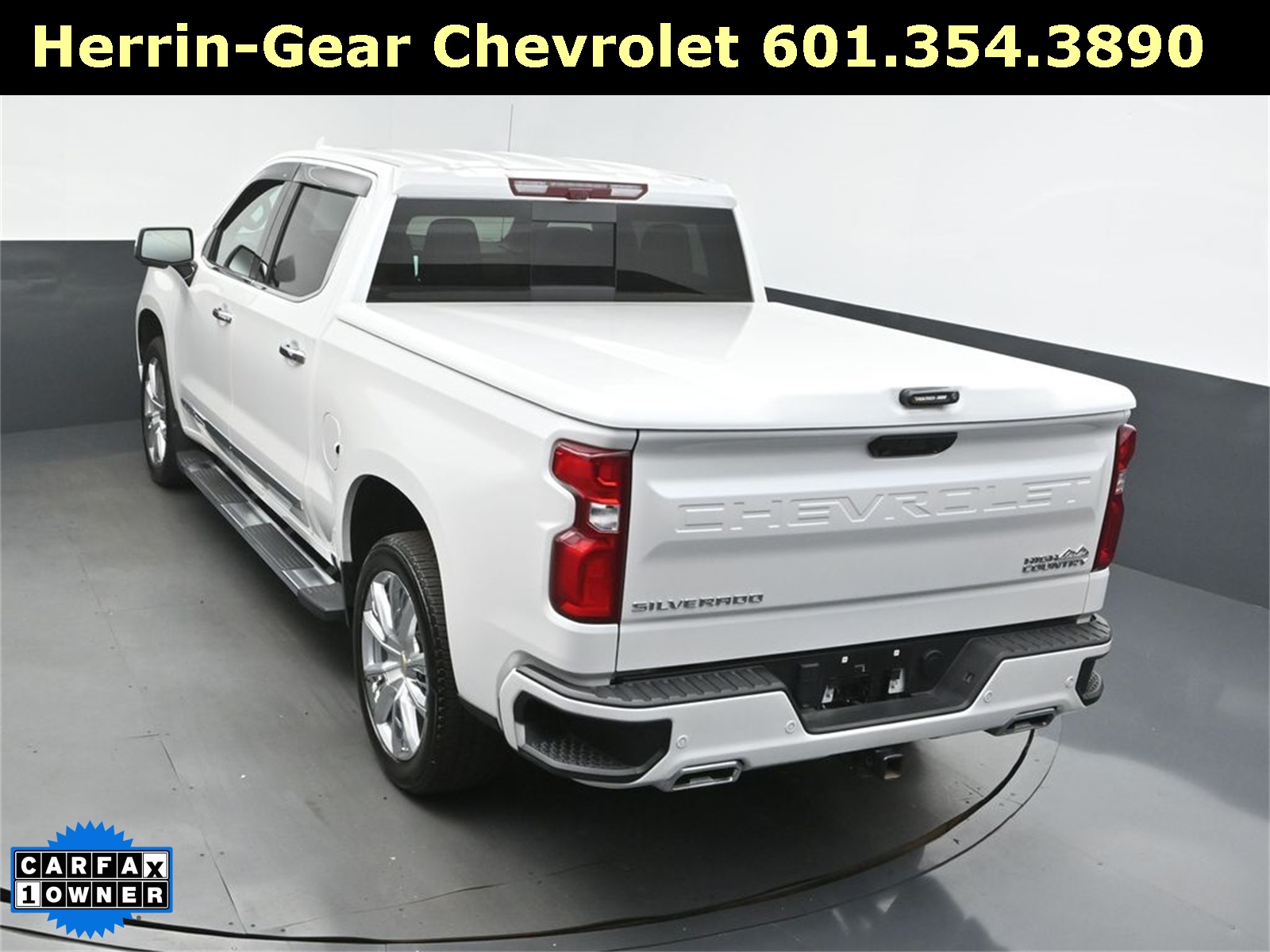 2024 Iridescent Pearl Tricoat Chevrolet Silverado 1500 High Country 4X4 Truck
