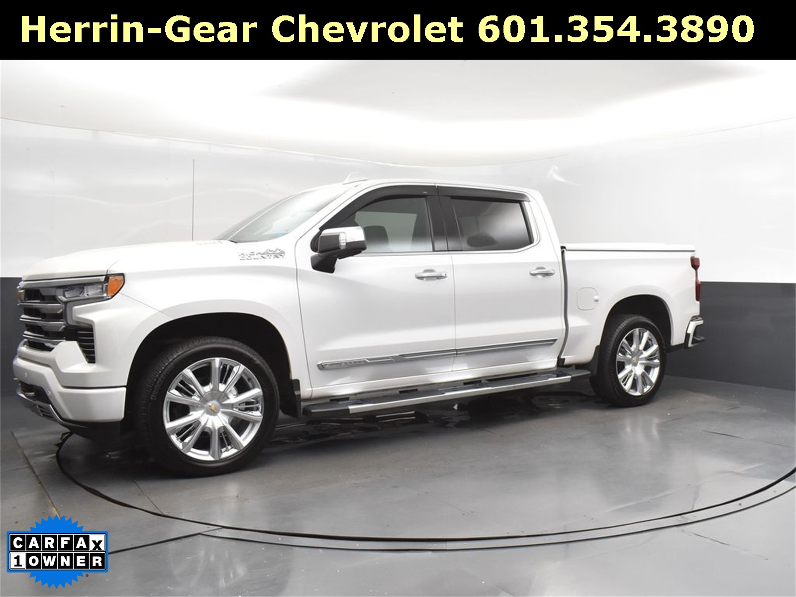 2024 Iridescent Pearl Tricoat Chevrolet Silverado 1500 High Country 4X4 Truck