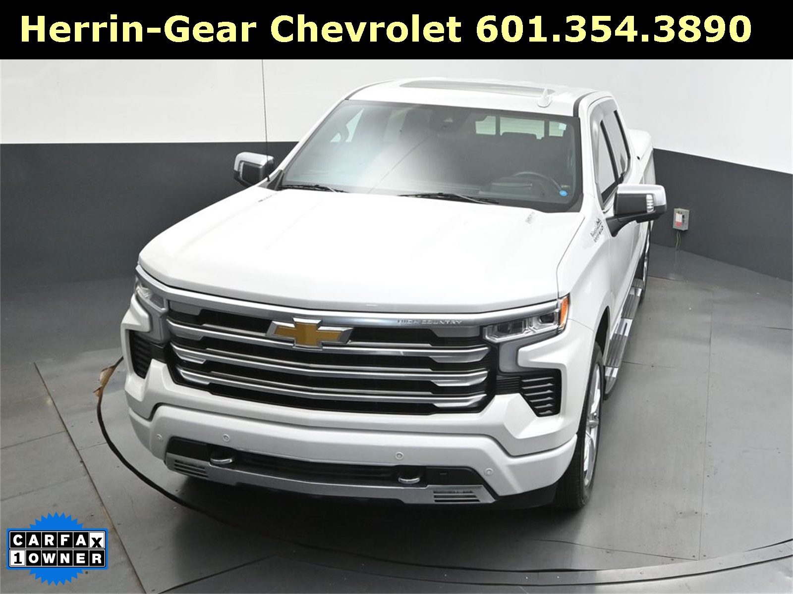 2024 Iridescent Pearl Tricoat Chevrolet Silverado 1500 High Country 4X4 Truck