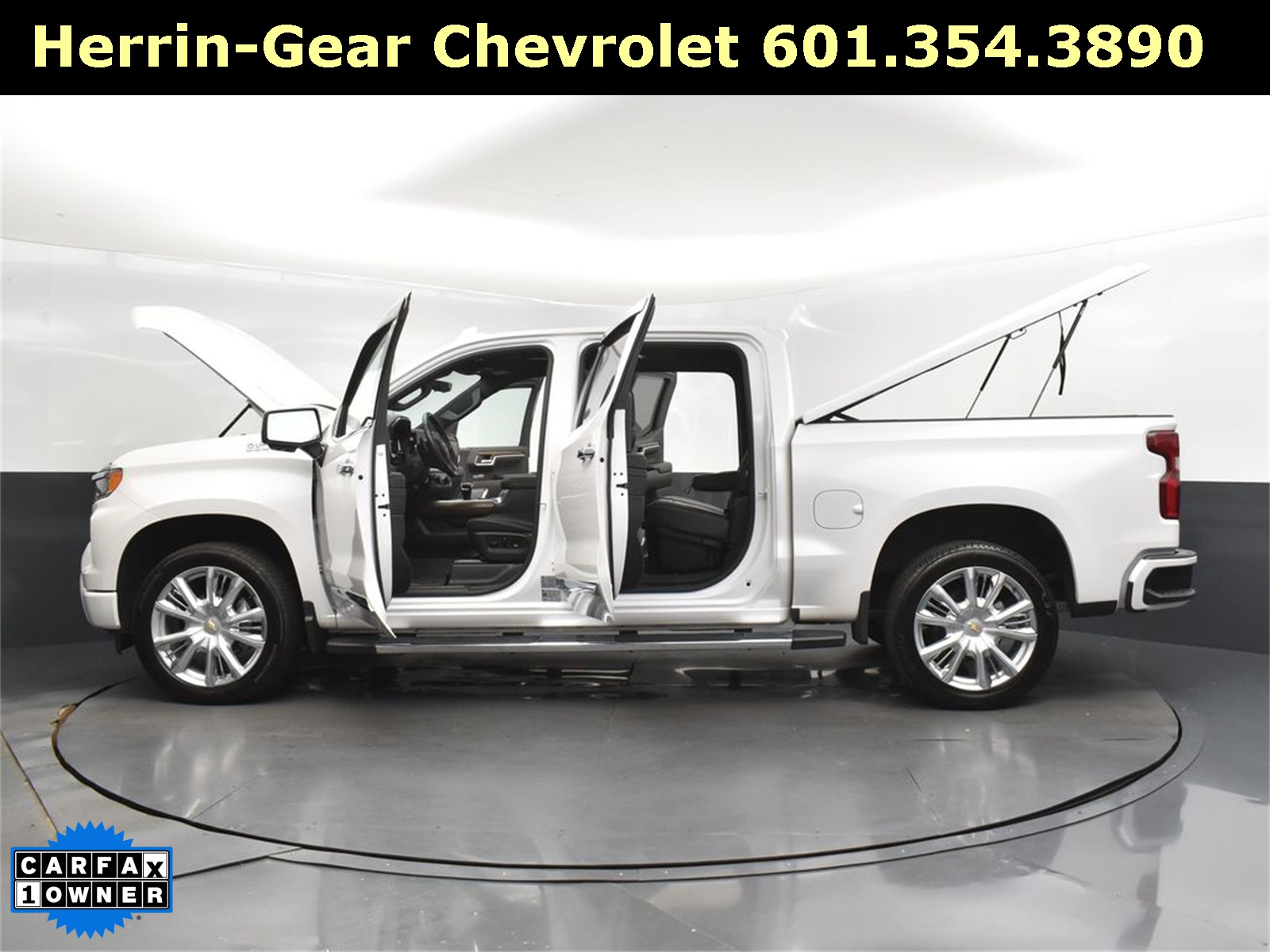 2024 Iridescent Pearl Tricoat Chevrolet Silverado 1500 High Country 4X4 Truck