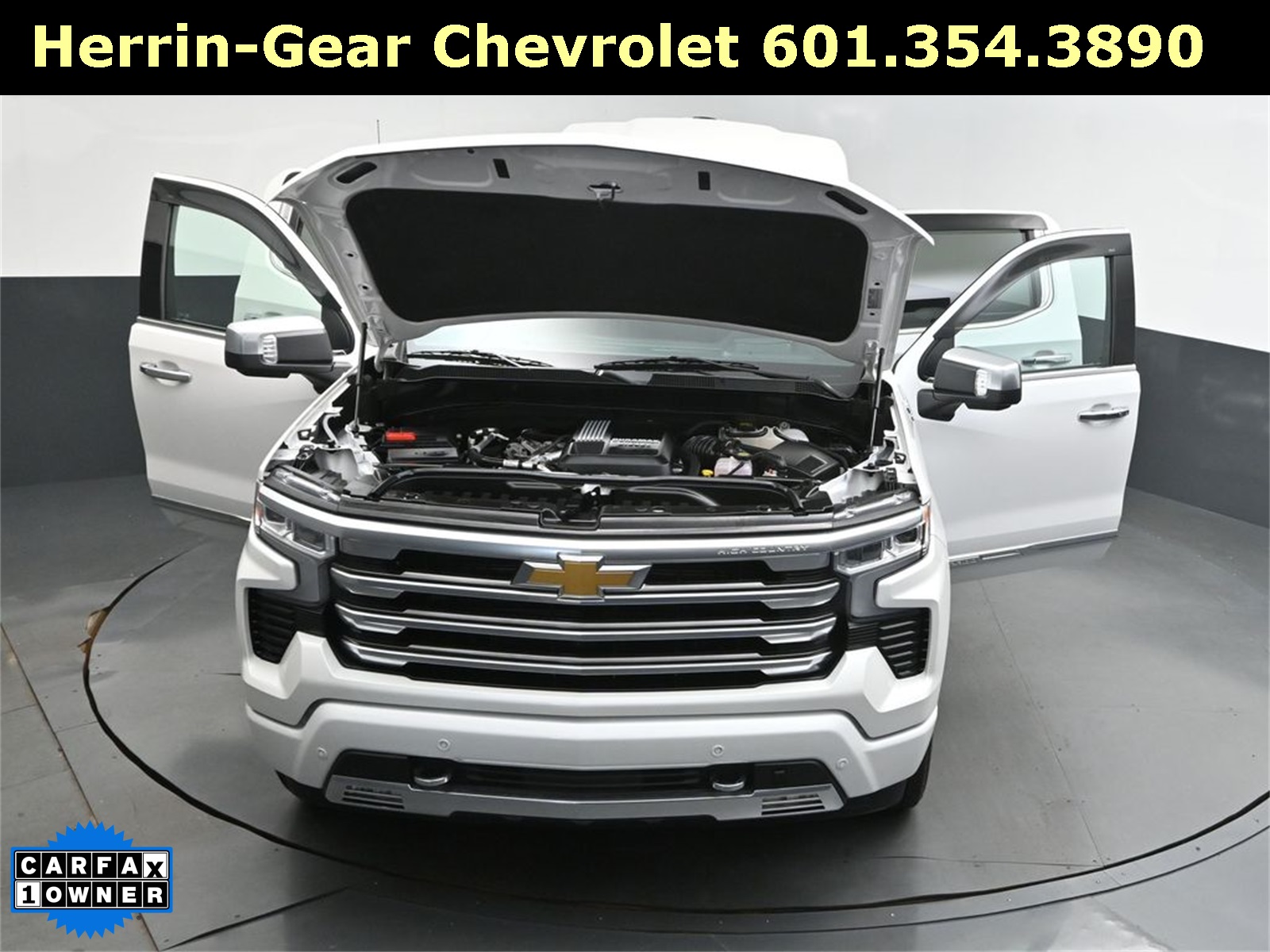 2024 Iridescent Pearl Tricoat Chevrolet Silverado 1500 High Country 4X4 Truck