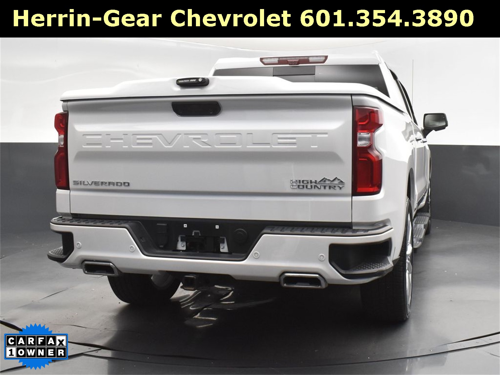 2024 Iridescent Pearl Tricoat Chevrolet Silverado 1500 High Country 4X4 Truck