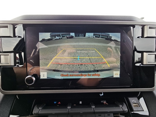2026 Toyota Tundra SR5 CrewMax photo 15