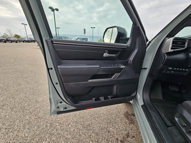 2026 Toyota Tundra SR5 CrewMax photo 16