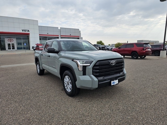 2026 Toyota Tundra SR5 CrewMax photo 3