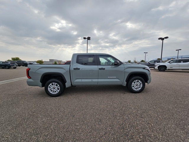 2026 Toyota Tundra SR5 CrewMax photo 4