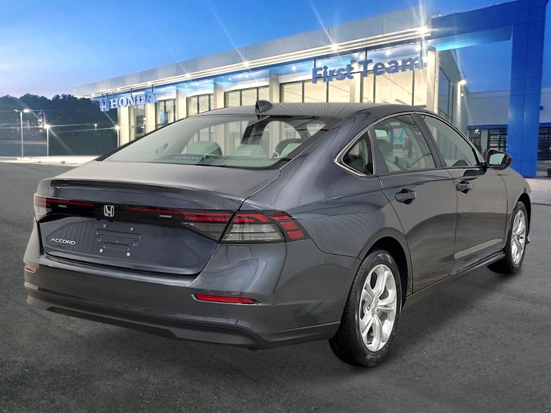 2025 Honda Accord LX Sedan 4 Dr. FWD 6