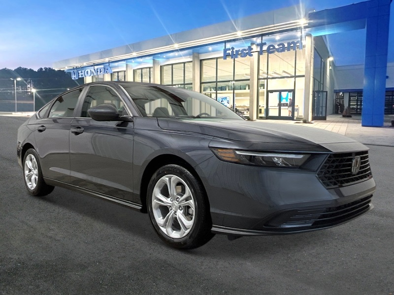 2025 Honda Accord LX Sedan 4 Dr. FWD 8