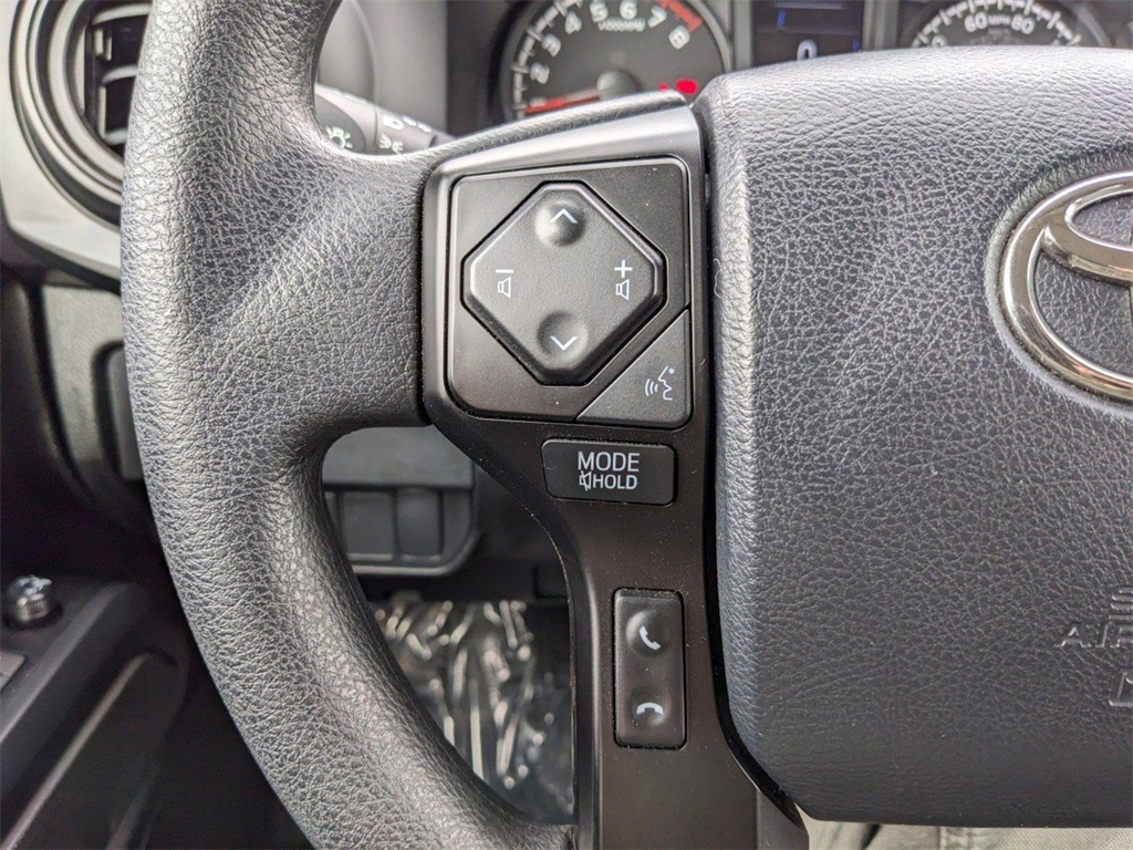 2023 Toyota Tacoma SR 4x4 photo 21