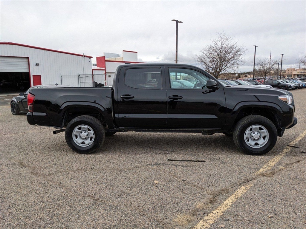 2023 Toyota Tacoma SR 4x4 photo 8