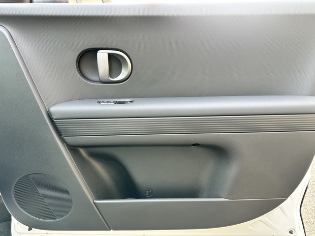 2025 Atlas White Hyundai IONIQ 5 SEL AWD SUV