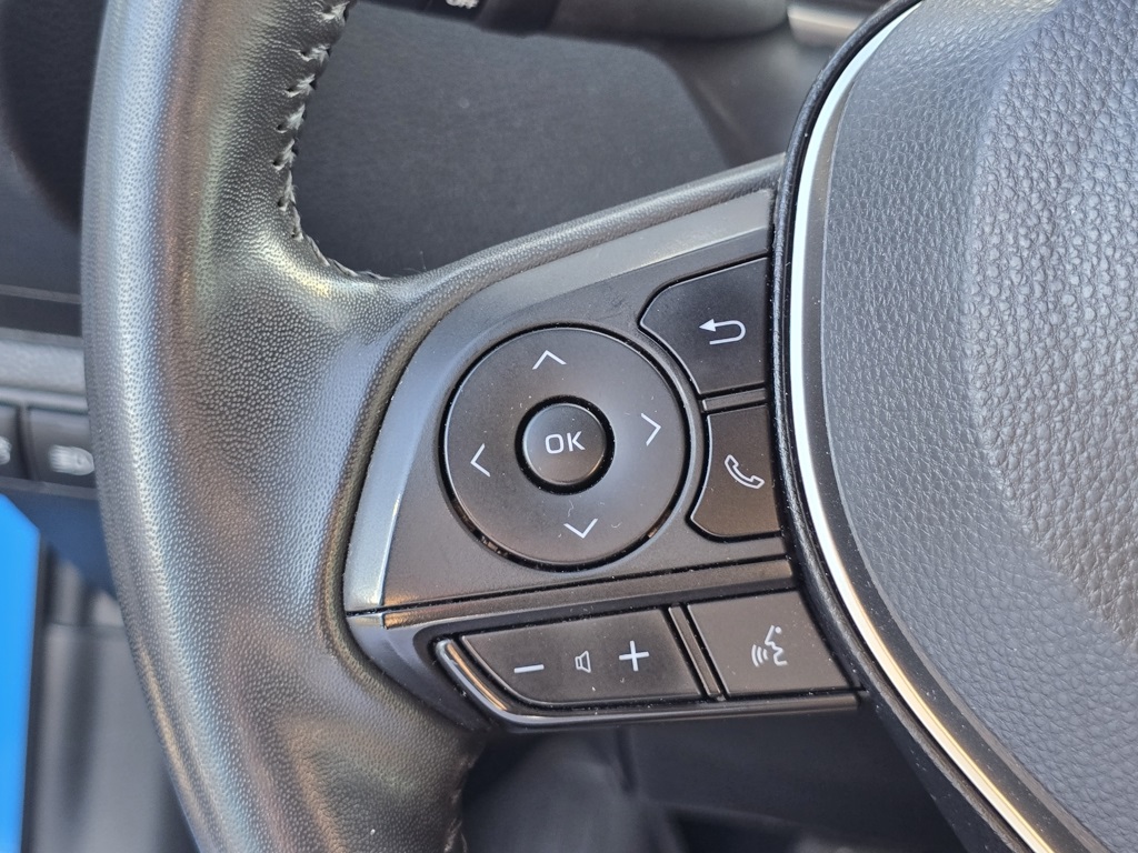 2022 Toyota Corolla XSE photo 24
