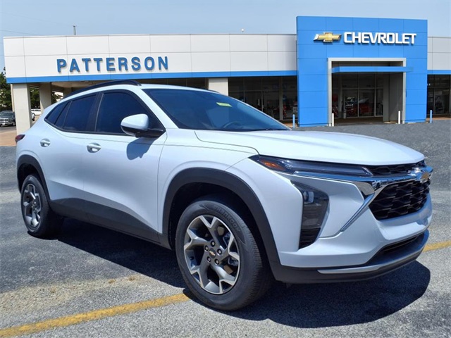 2025 Chevrolet Trax LT's photo