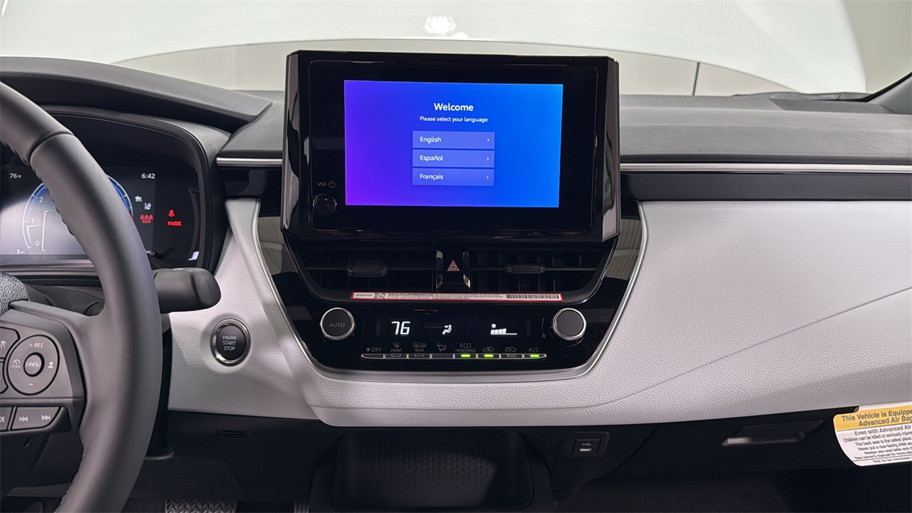 2026 Toyota Corolla SE photo 10