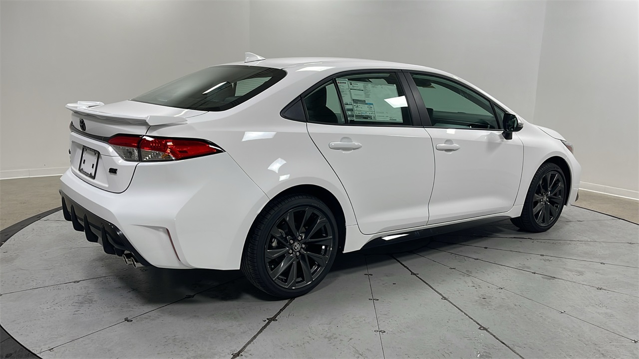 2026 Toyota Corolla SE photo 5