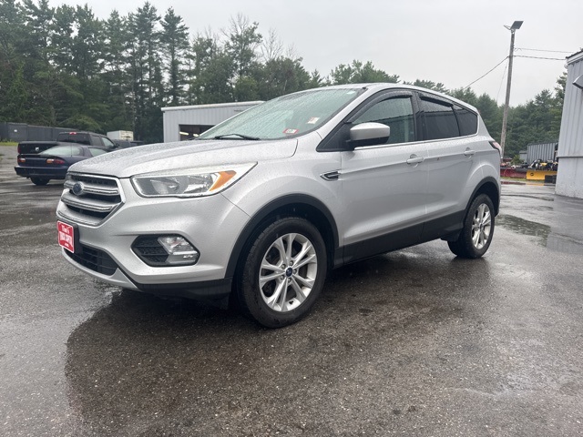 2017 Ford Escape SE photo 2