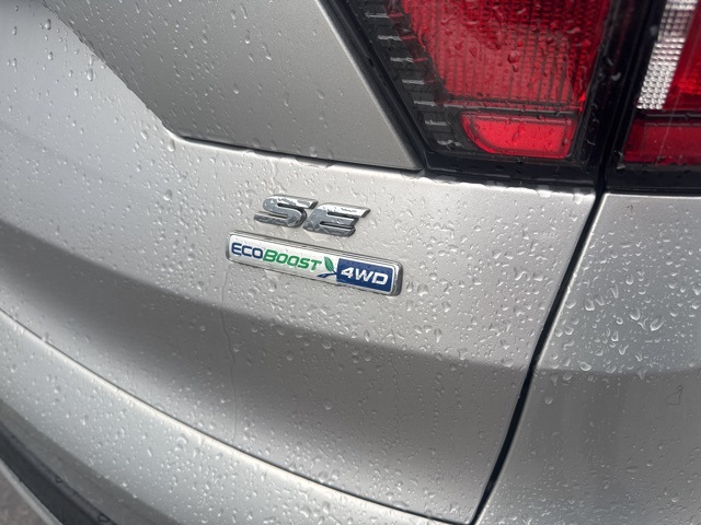 2017 Ford Escape SE photo 7