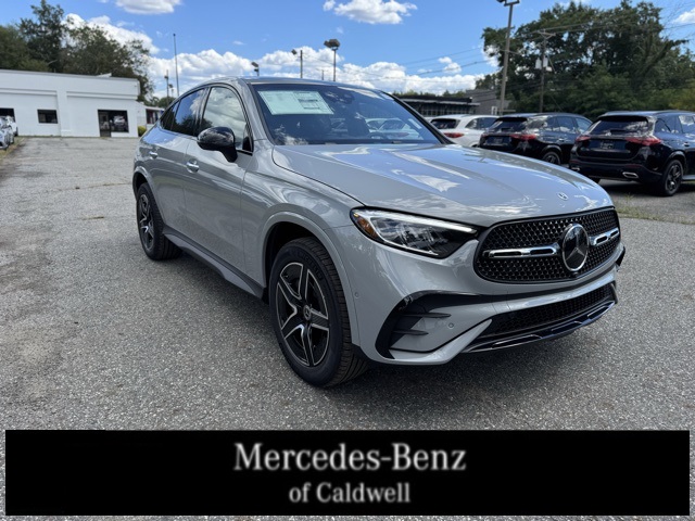 2026 Mercedes-Benz GLC Coupe GLC 300's photo