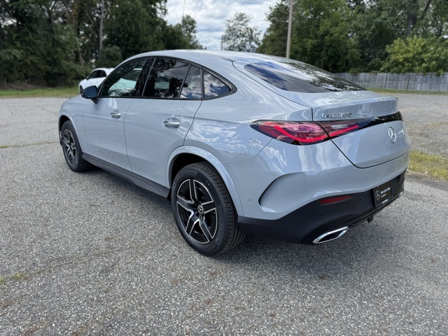 2026 Mercedes Benz GLC 300 Coupe 4MATIC photo 2