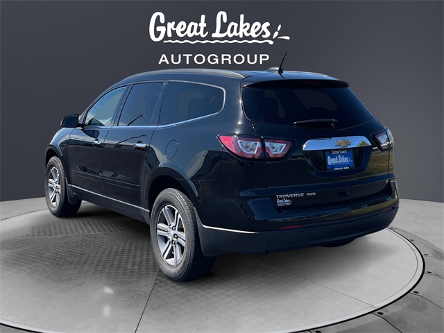 2017 Chevrolet Traverse 1LT photo 3