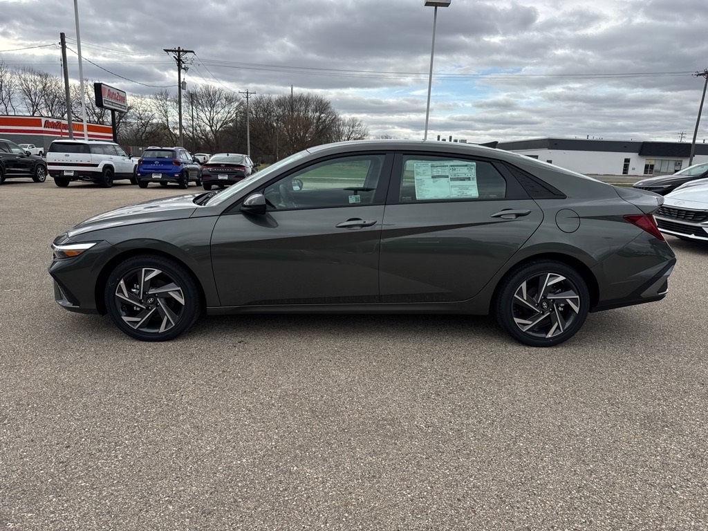 2025 Hyundai Elantra Hybrid SEL Sport photo 2