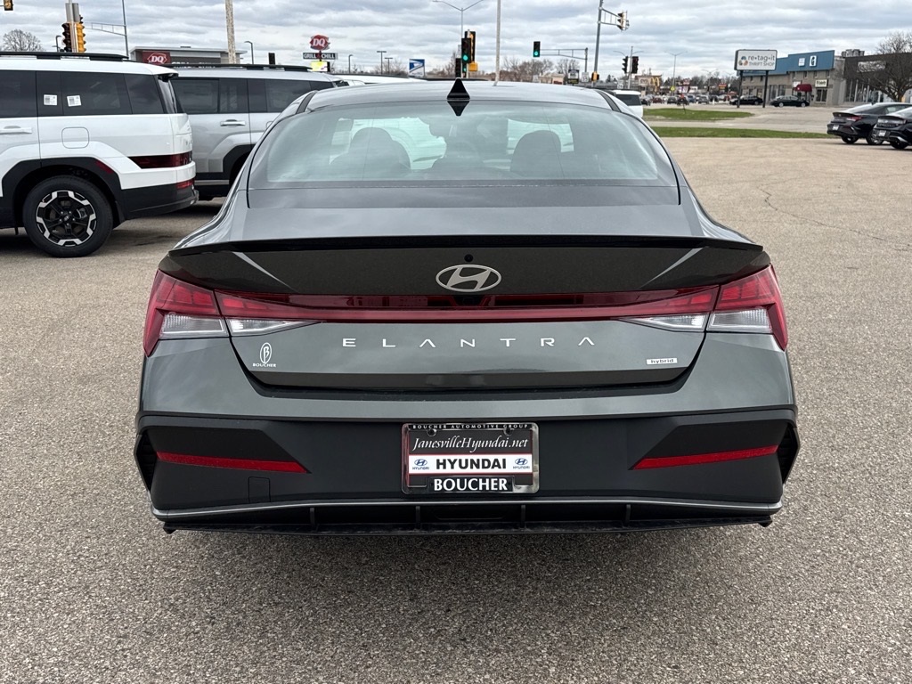 2025 Hyundai Elantra Hybrid SEL Sport photo 3