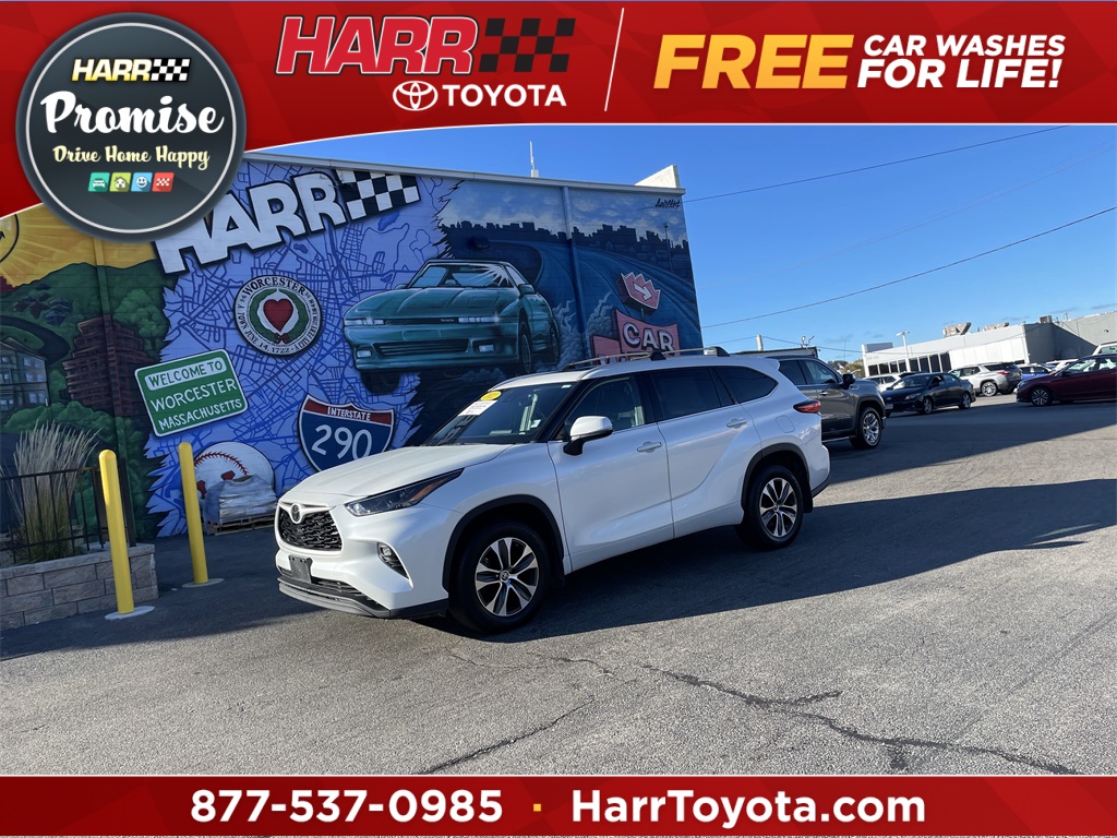 Used 2022 Toyota Highlander SUV