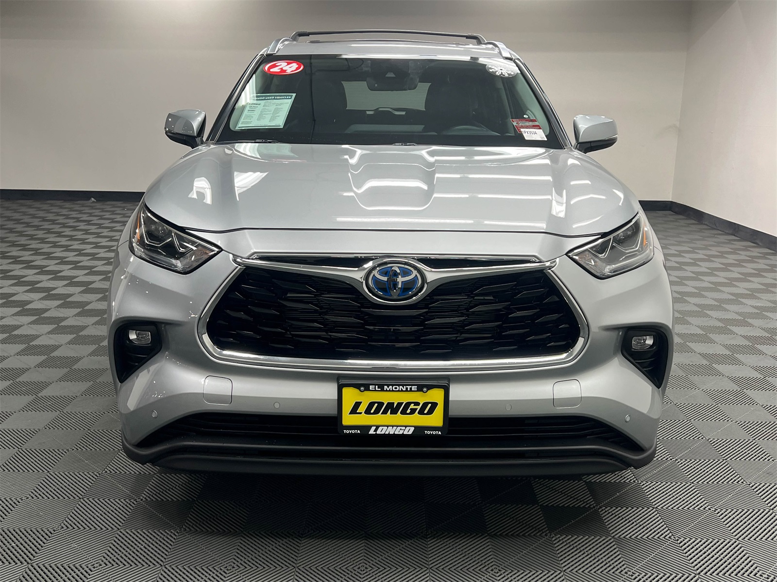 used 2024 Toyota Highlander Hybrid car, priced at $48,788