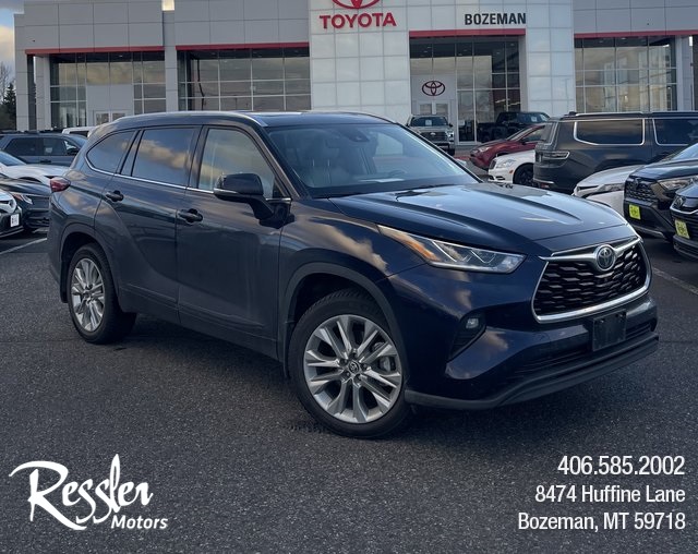 2021 Toyota Highlander Limited's photo