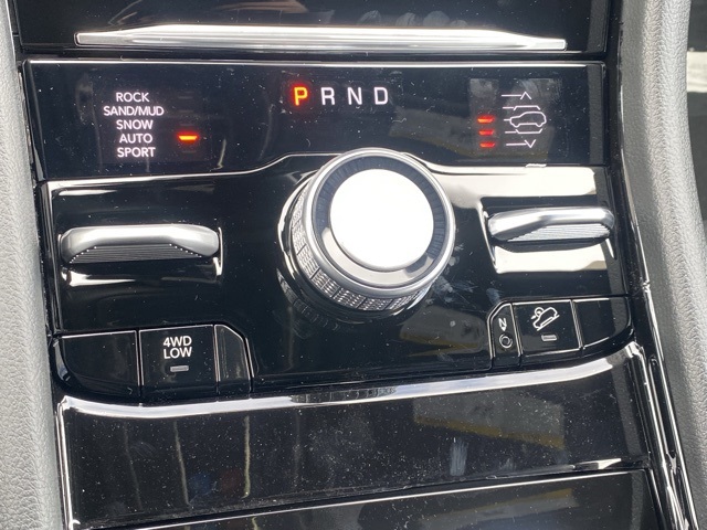 new 2025 Jeep Grand Cherokee car, priced at $55,548