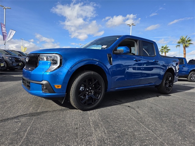 New 2025 Ford Maverick Lobo Standard 4D Crew Cab