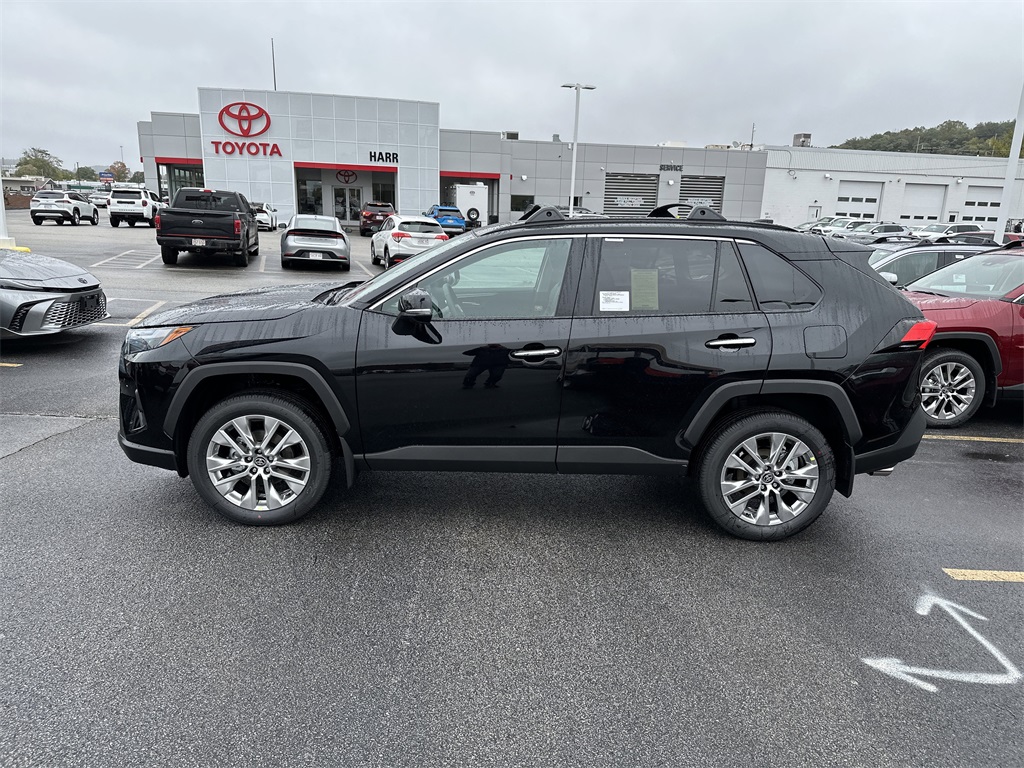 New 2025 Toyota RAV4 SUV