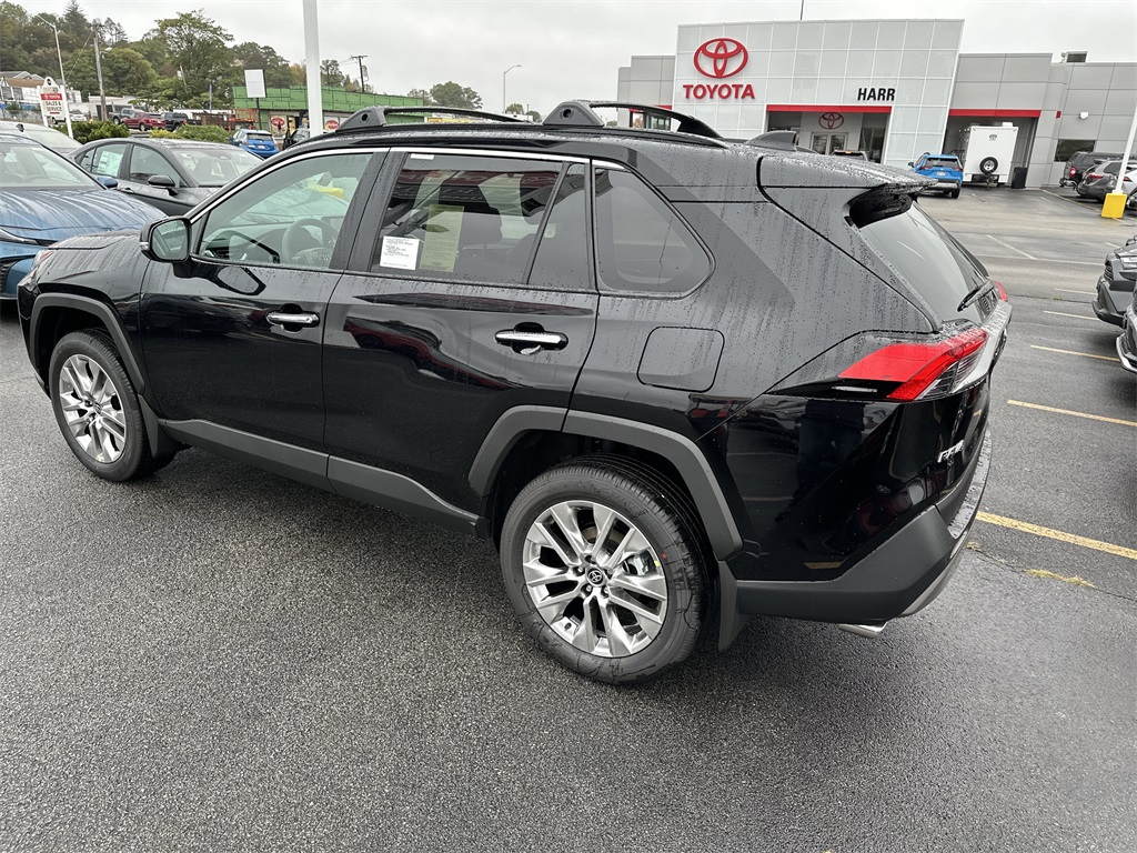 New 2025 Toyota RAV4 SUV