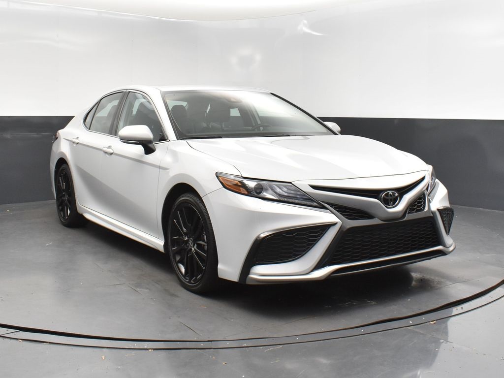 2024 Ice Toyota Camry XSE FWD Sedan